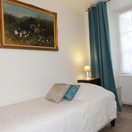 Logis Manoir De La Giraudiere Beaumont-en-Véron Eksteriør bilde
