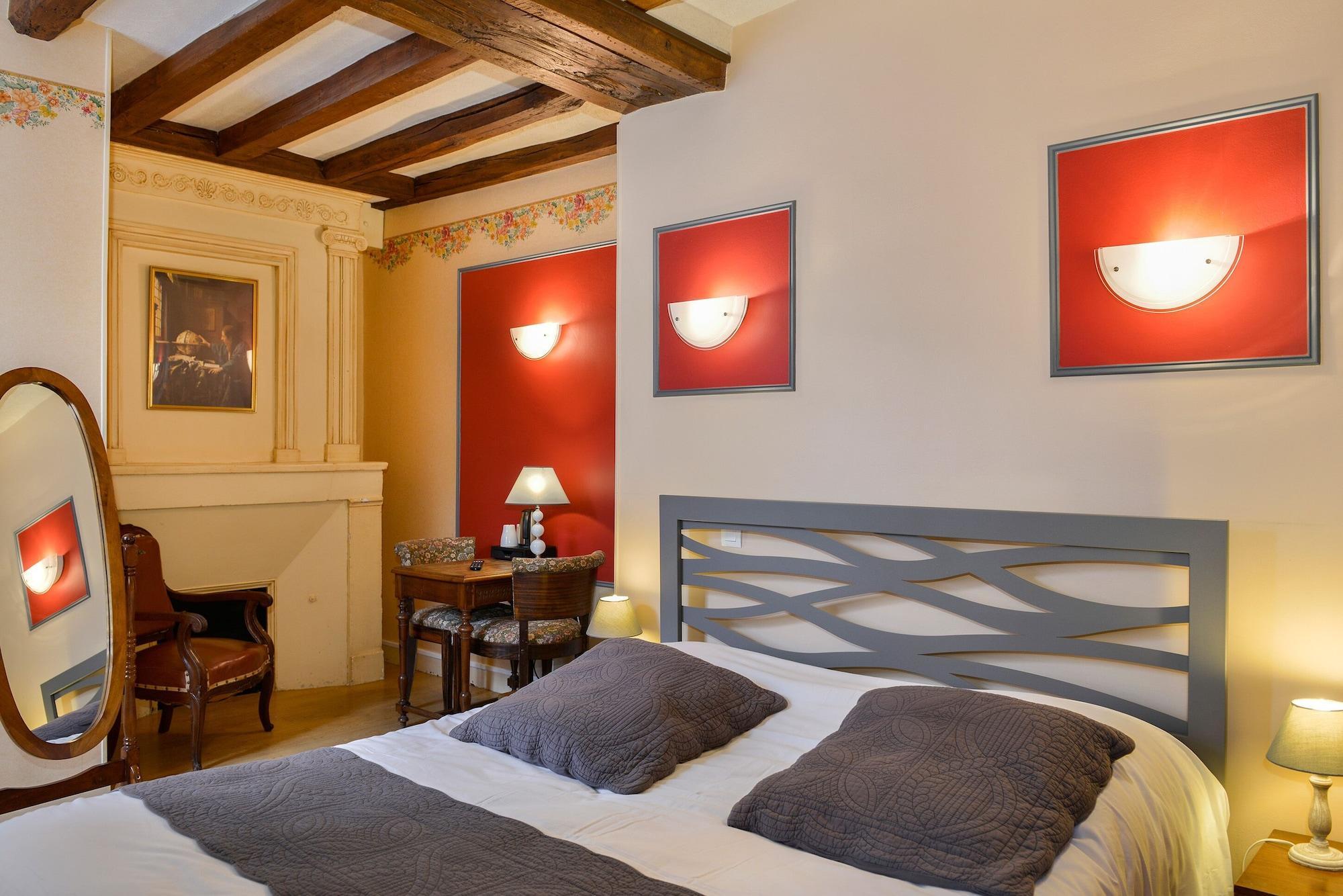 Logis Manoir De La Giraudiere Beaumont-en-Véron Eksteriør bilde